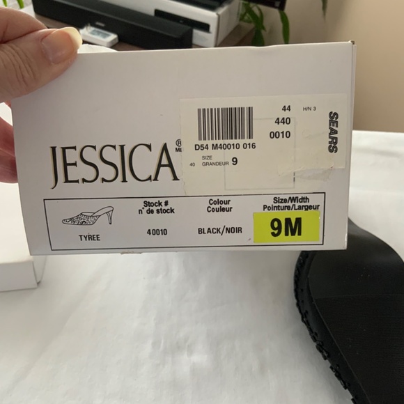 Ladies (new with tags) dressy mules - Picture 5 of 5